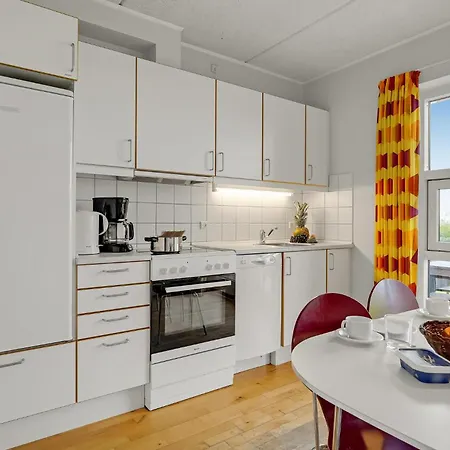 2 Bedroom Stunning In * Højer