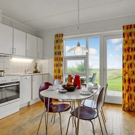 度假居 2 Bedroom Stunning In