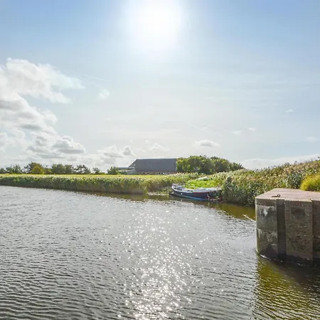 2 Bedroom Stunning In